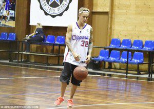 justin bieber - image credits xposurephotos.com